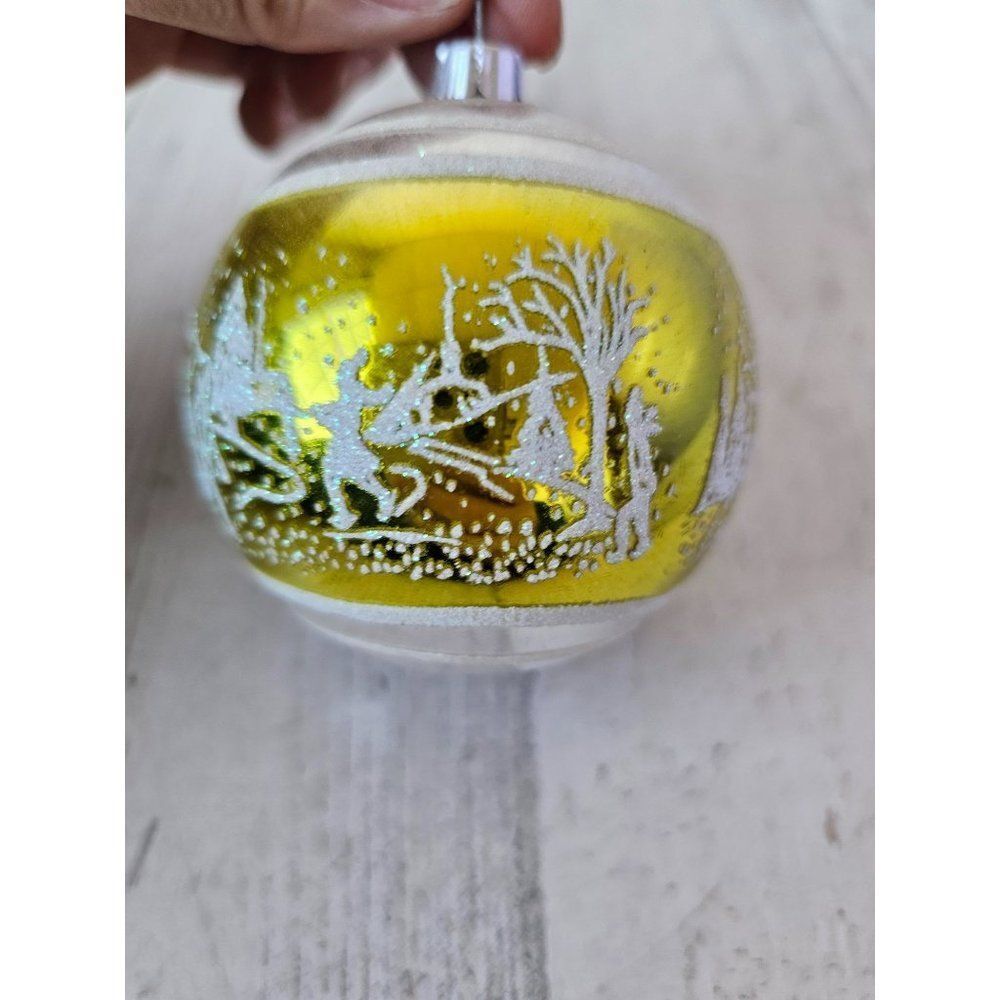 Yellow shiny Brite ice skating‎ radko ball ornament yellow silver Xmas tree